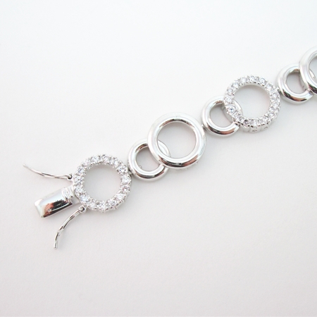 Shiny and Cubic Zirconia Circles Bracelet - Click Image to Close